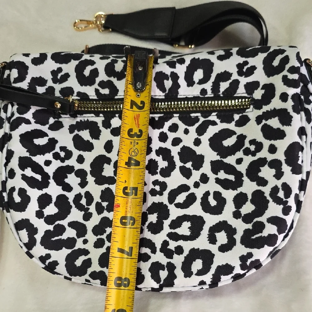 🐆 Ampere Creations Black and White Leopard Print Crossbody Bag Gold Chunky 🐆